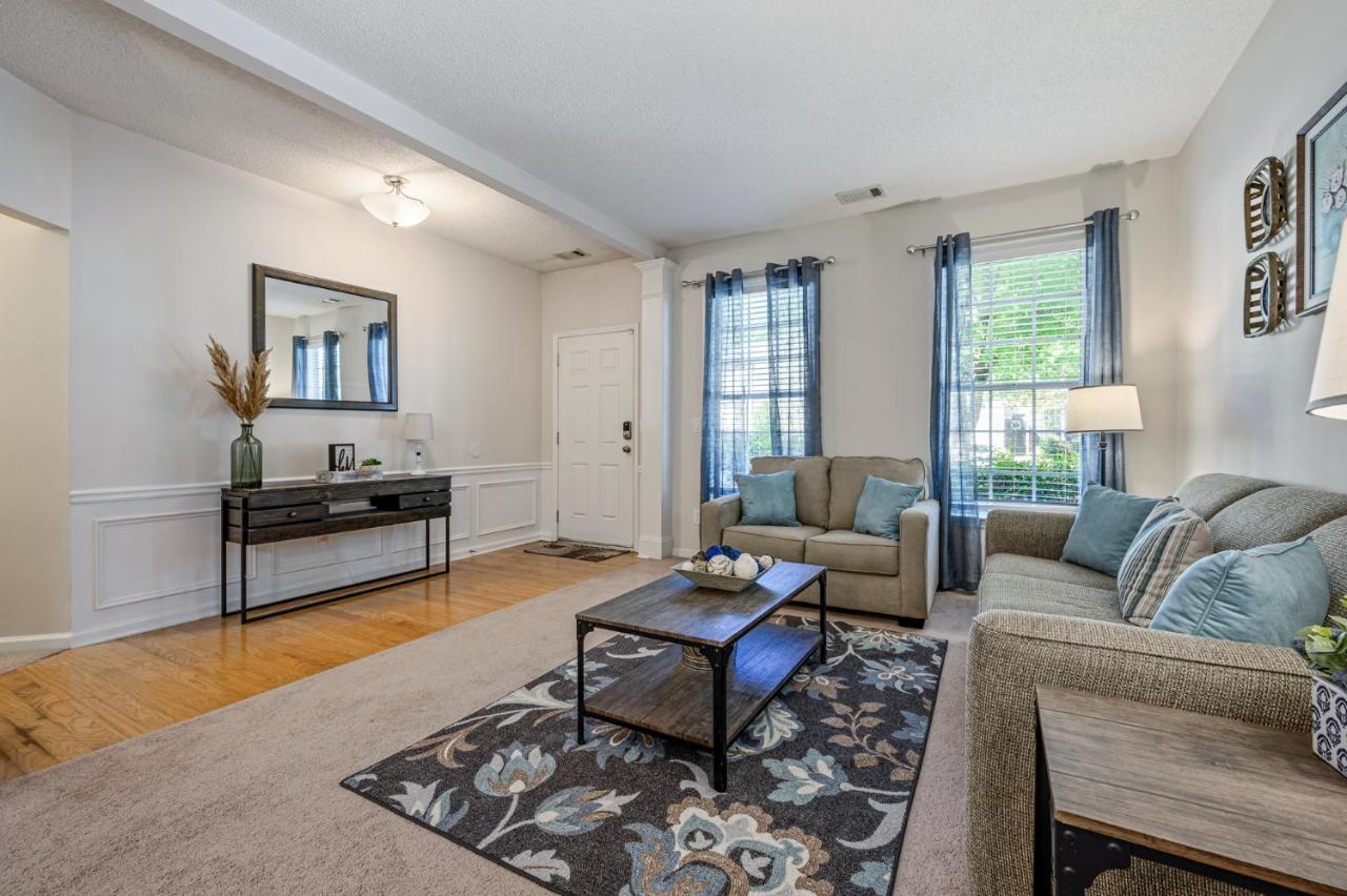 Enjoy This Amazing Home With Porch & Grill Near Dt Woodstock Eksteriør billede