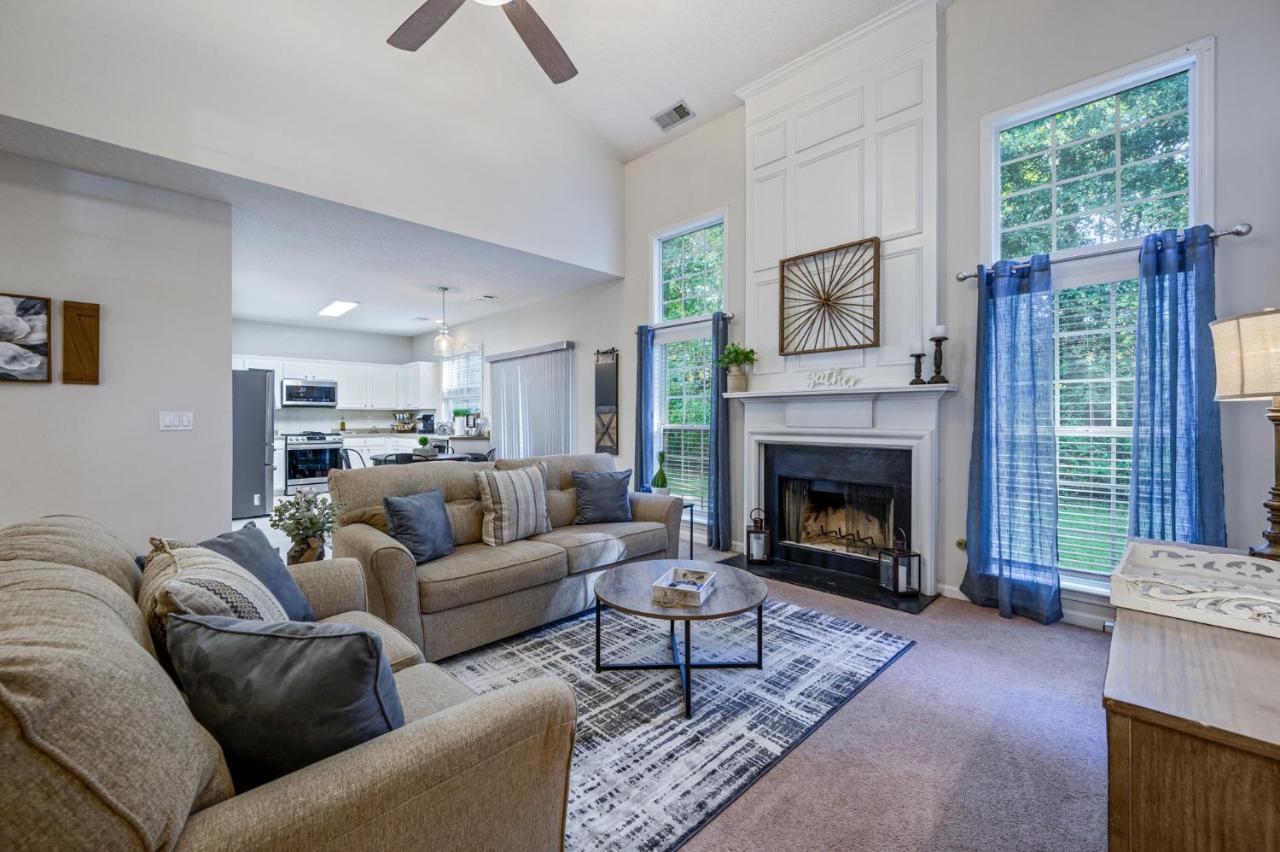 Enjoy This Amazing Home With Porch & Grill Near Dt Woodstock Eksteriør billede