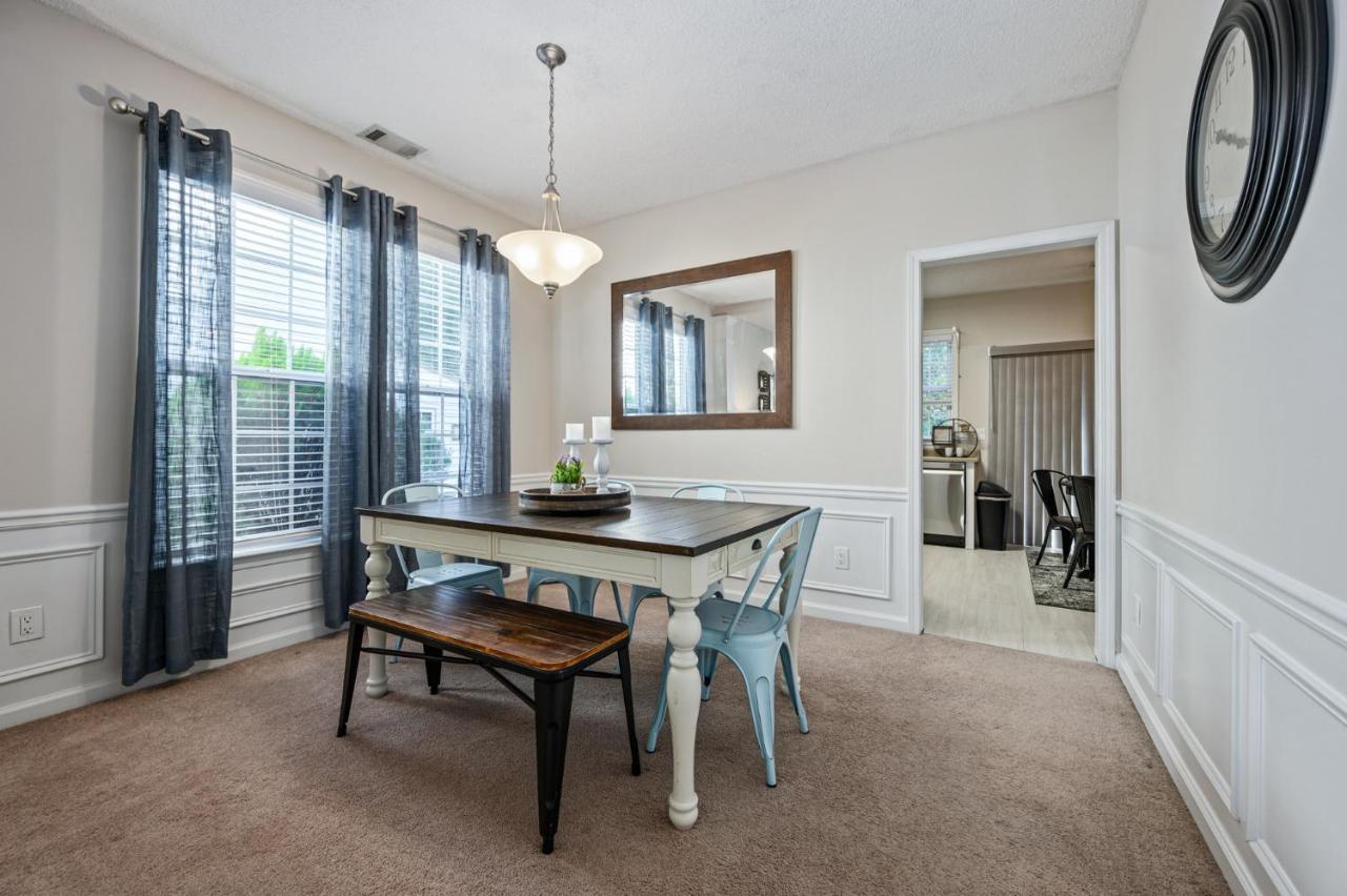 Enjoy This Amazing Home With Porch & Grill Near Dt Woodstock Eksteriør billede
