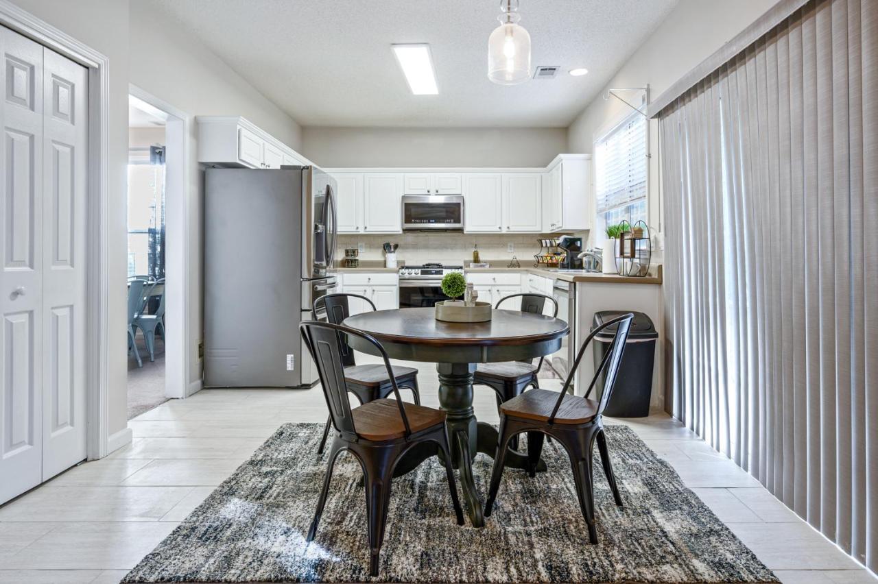 Enjoy This Amazing Home With Porch & Grill Near Dt Woodstock Eksteriør billede